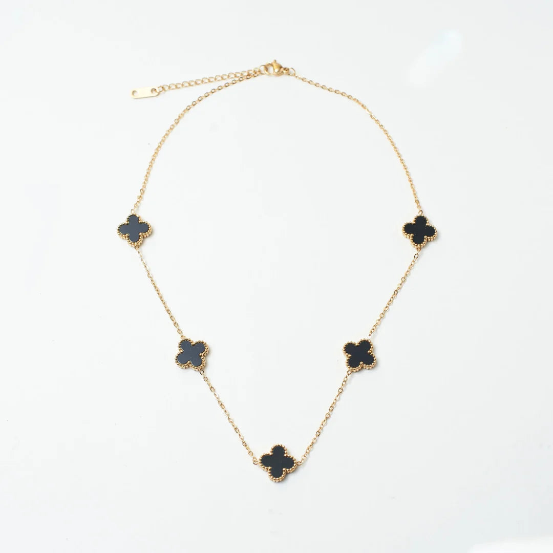 Midnight Aura™ – Elegant Black Pendant Necklace